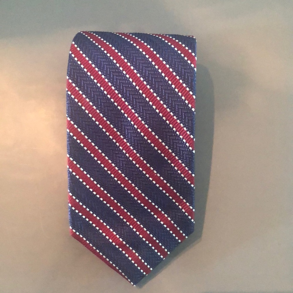 Brooks Brothers Mens necktie. 5/$25